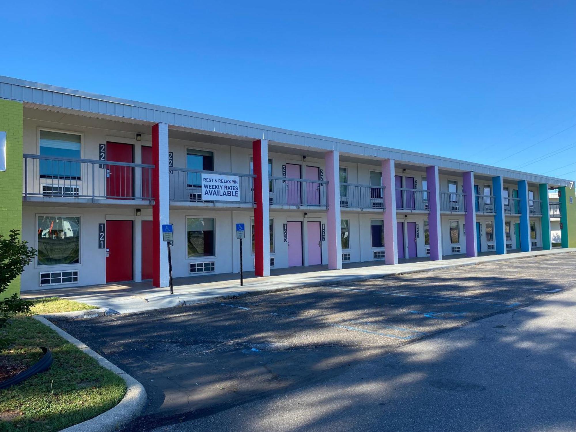 Rest&Relax Inn Ferry Pass Exterior foto